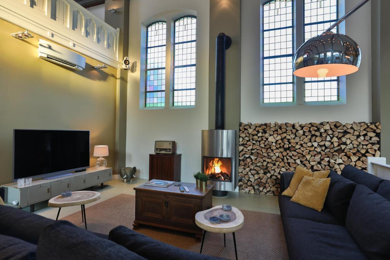 Church Conversion For A Unique Stay And Experience Rinsumageest Bagian luar foto
